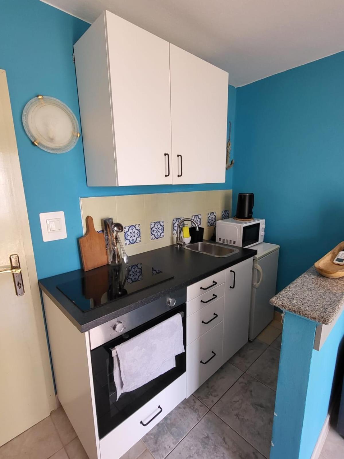 Apartment Bunjo'S Beach House Trogir Exterior foto